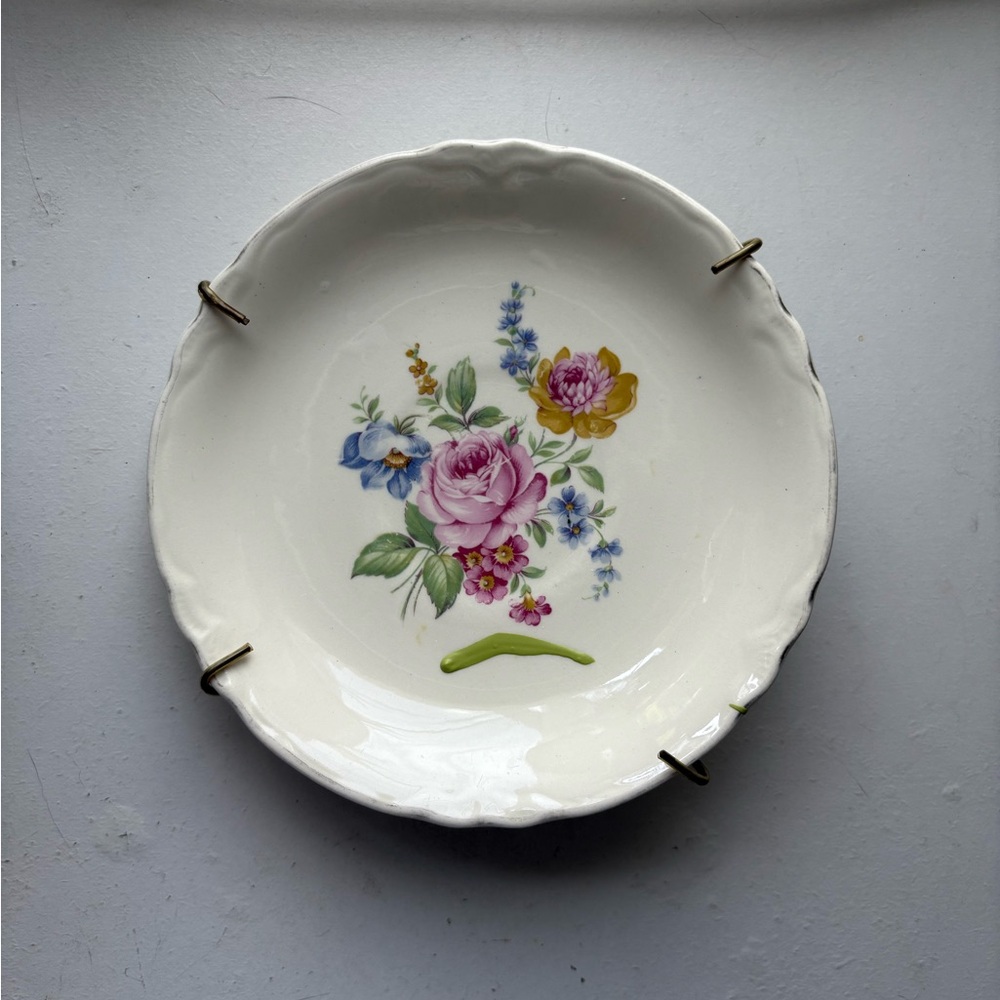 Floral Decorative Plate